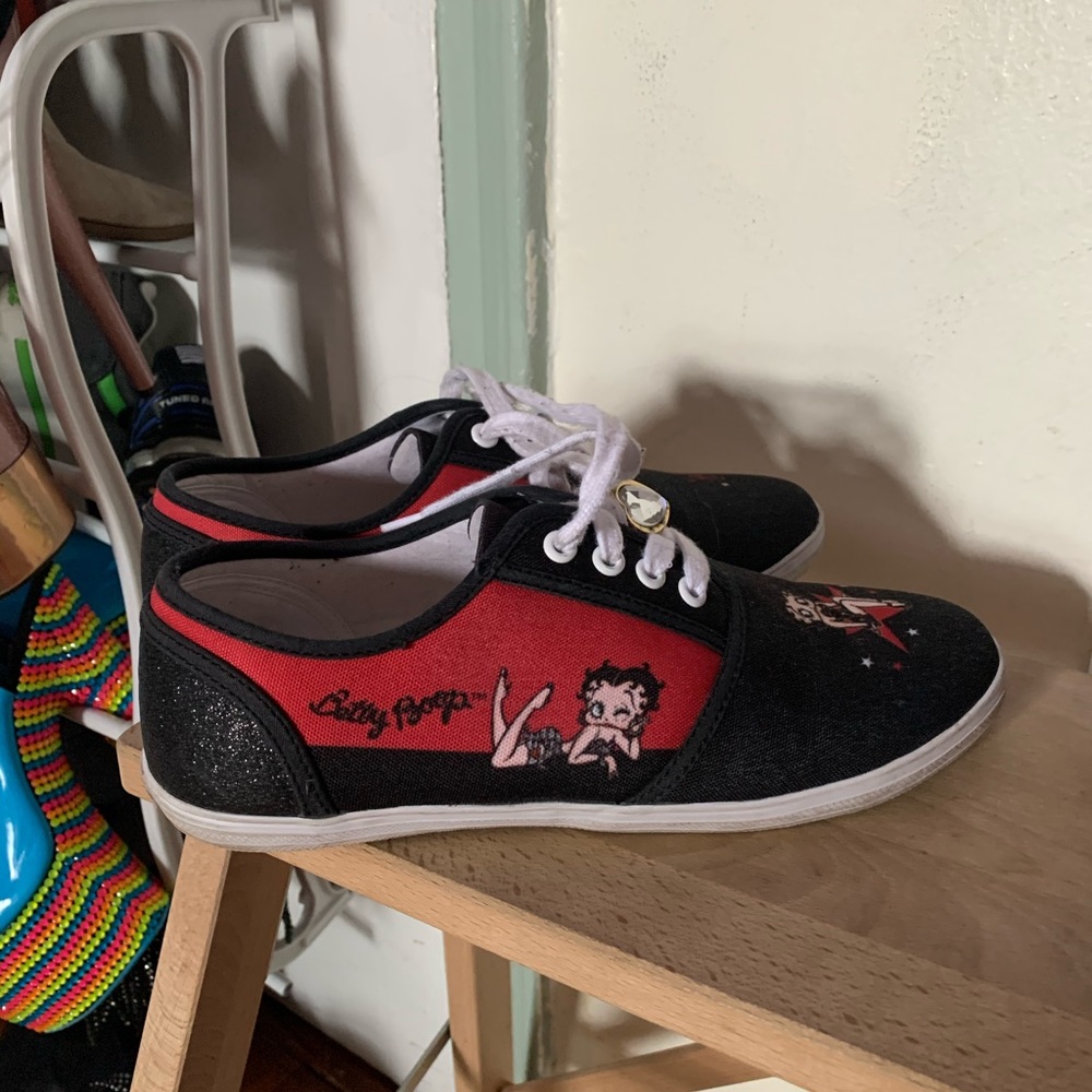 Betty boop shoes